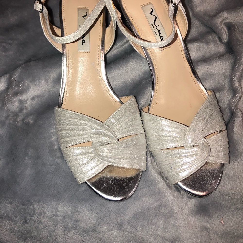 Heels - Picture 2 of 2